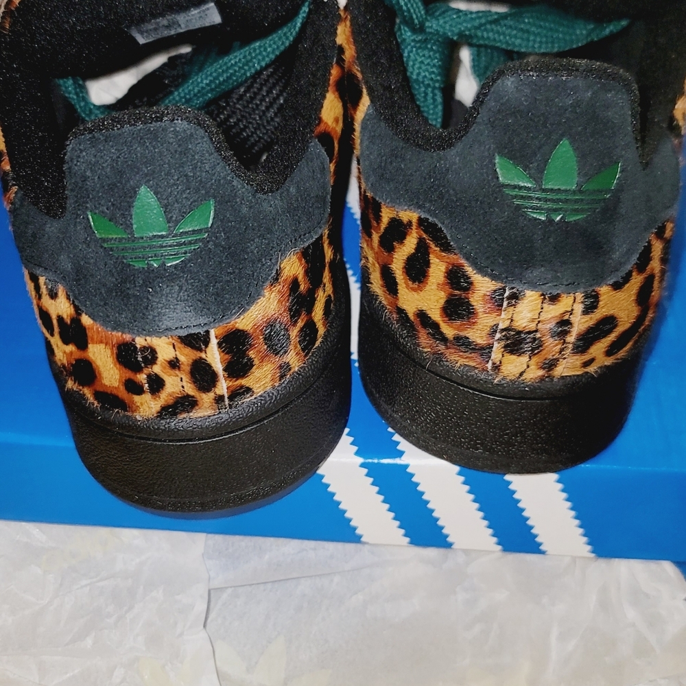 Adidas - Picture 11 of 11